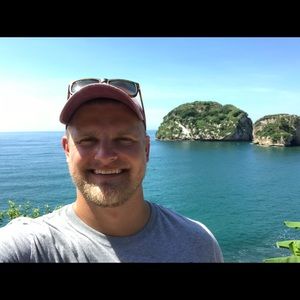 Meet your Posher, Joel